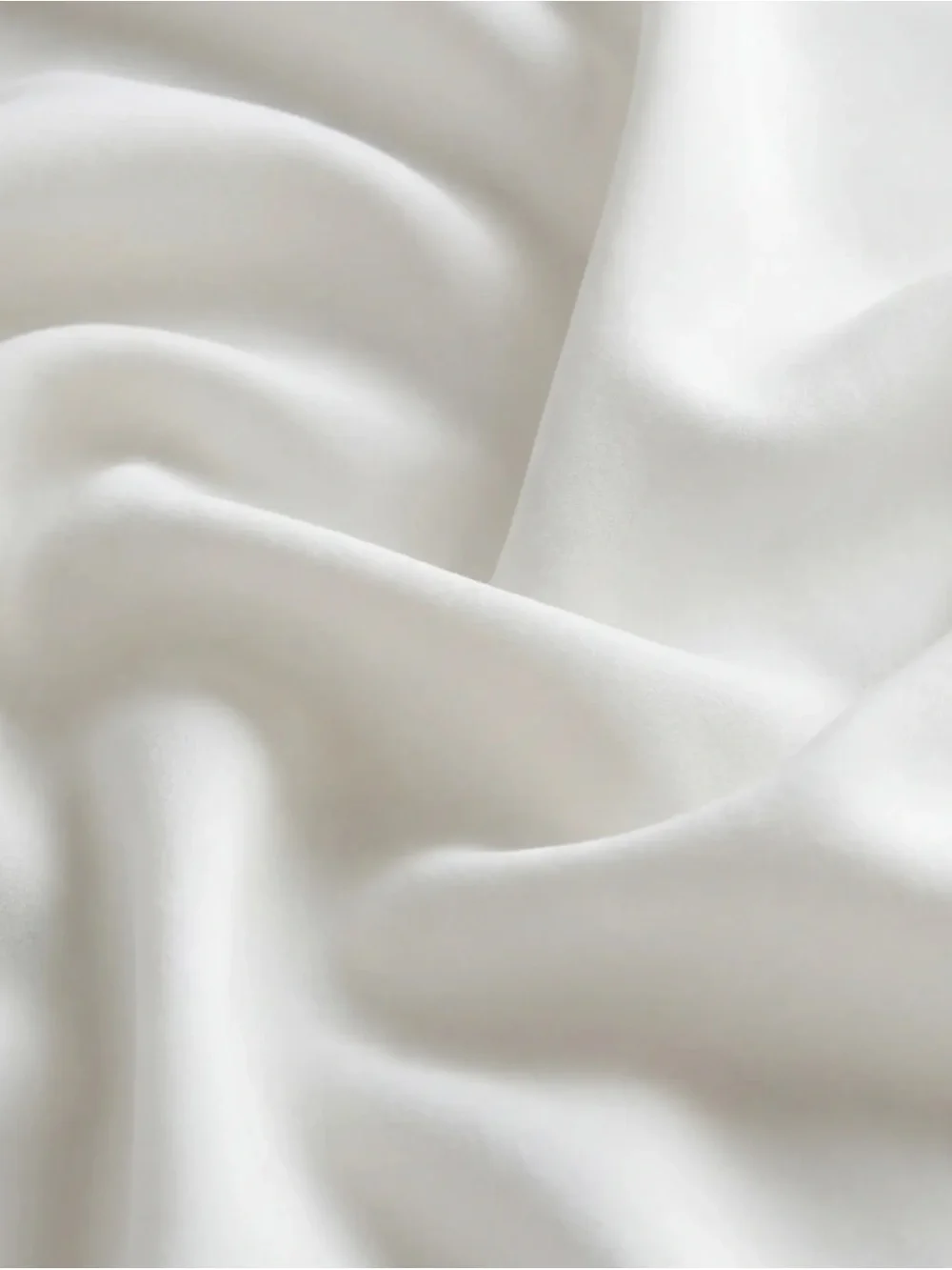 Quince Bamboo Fitted Sheet ONLY Set QUEEN and 2 pillow cases WHITE. # 84